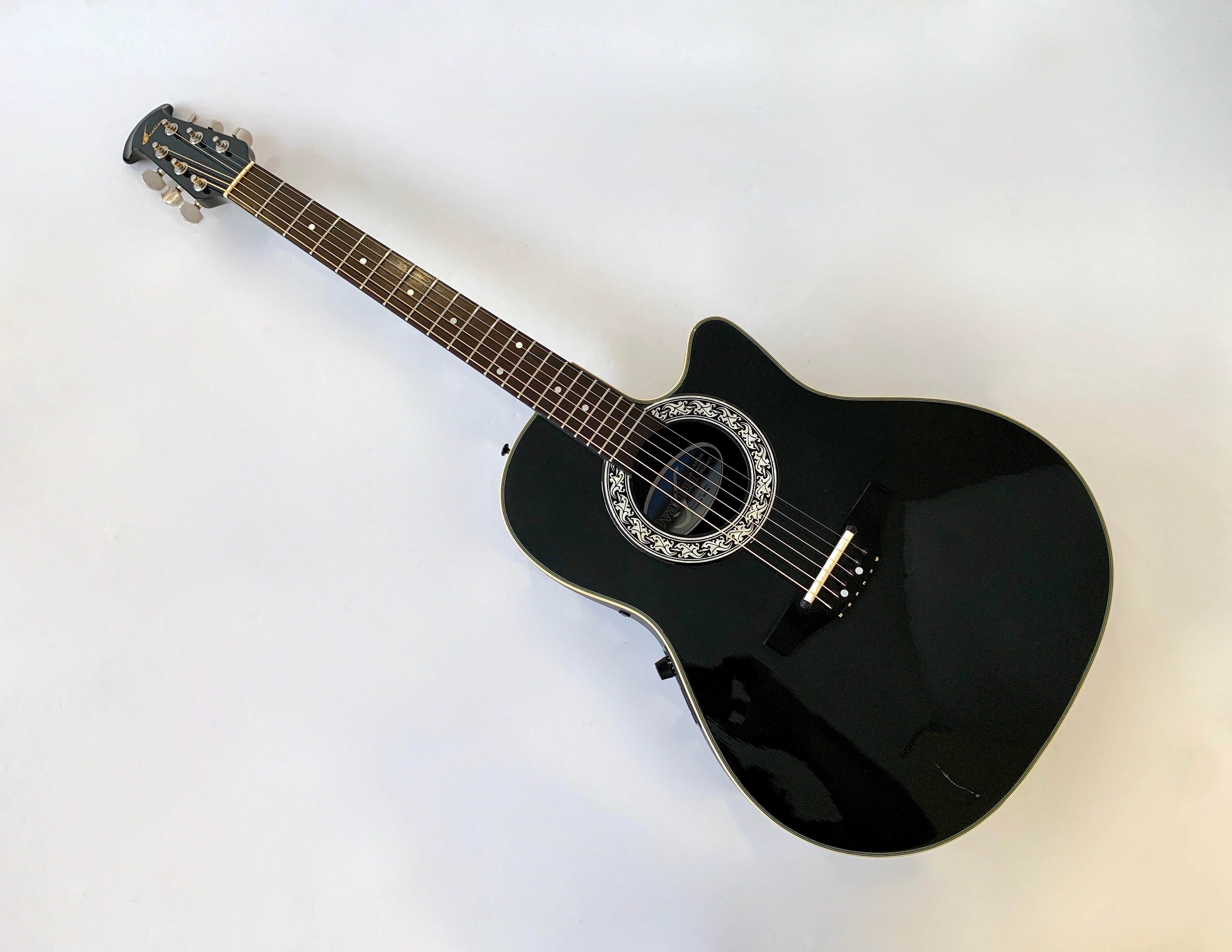 Ovation Pinnacle 3712 (17777)