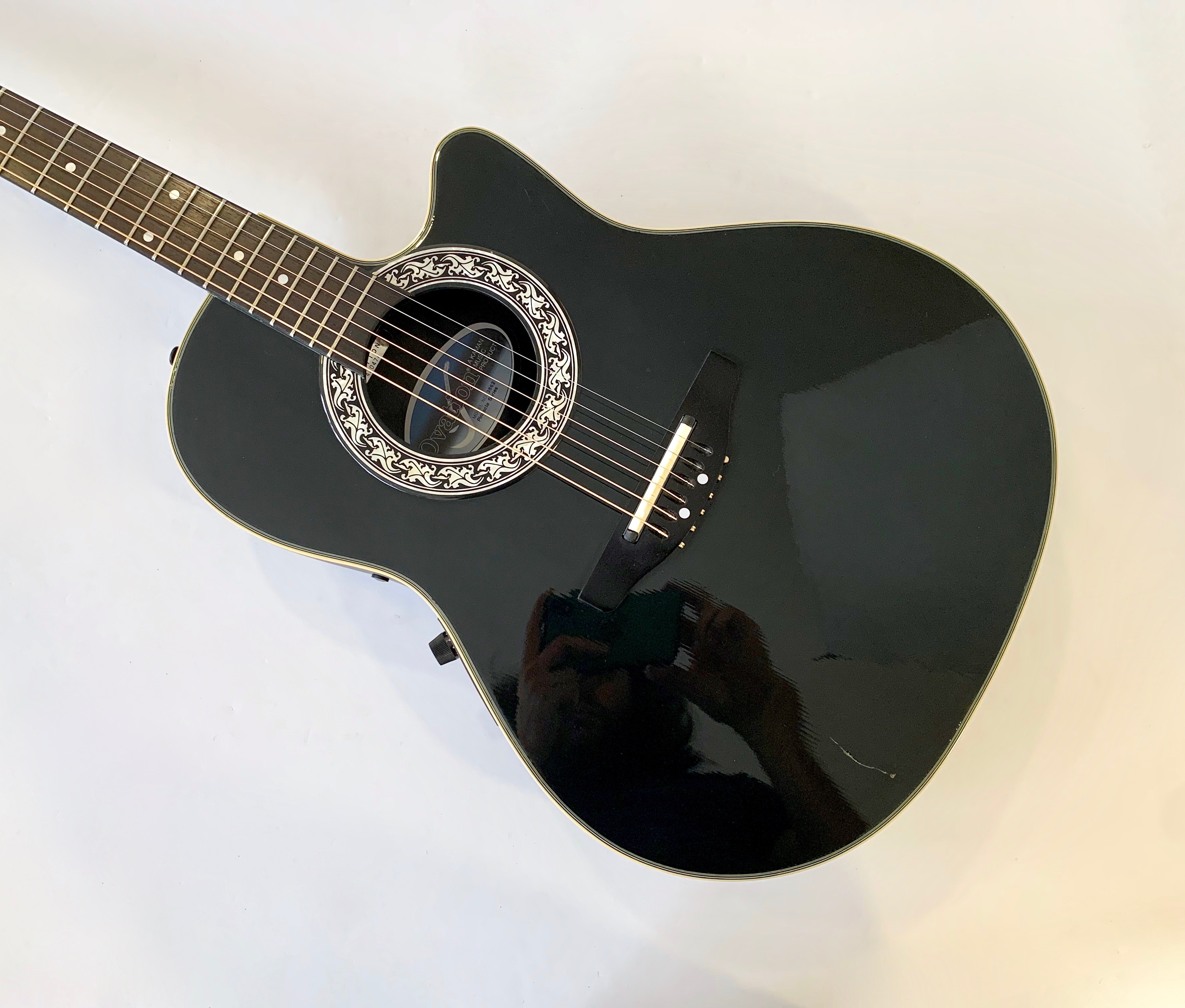 Ovation Pinnacle 3712 (50778)