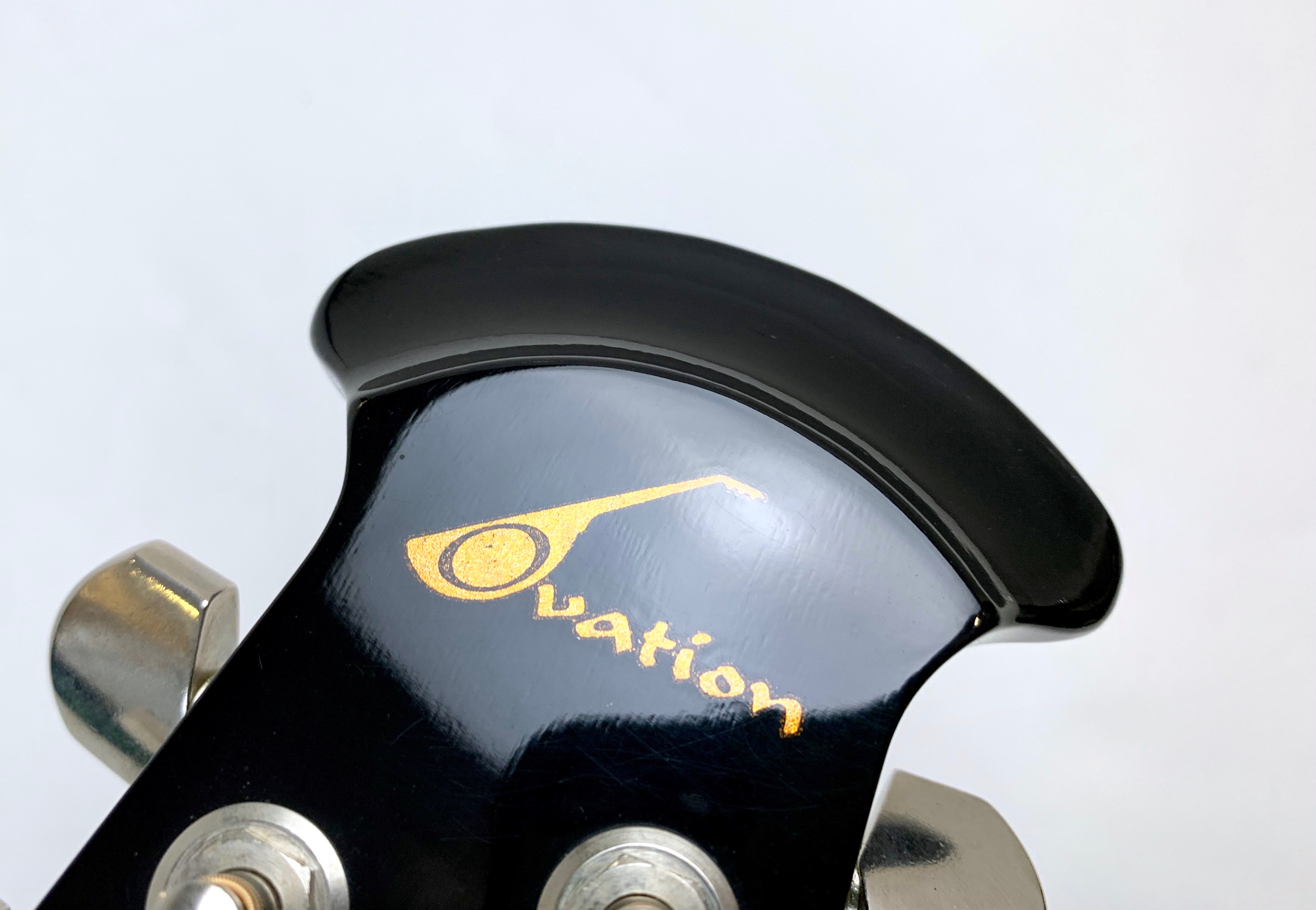 Ovation Pinnacle 3712 (1208)
