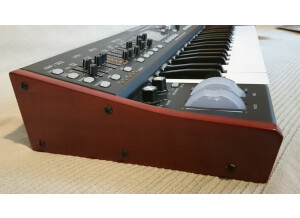 Behringer DeepMind 6 (10392)