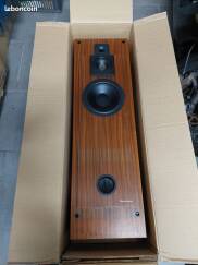 Cabasse Skiff