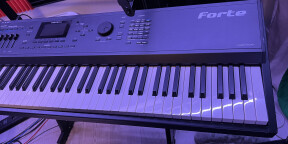 Kurzweil Forte 88 – Clavier maître / piano de scène haut de gamme