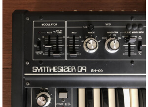 Roland SH-09 (81433)
