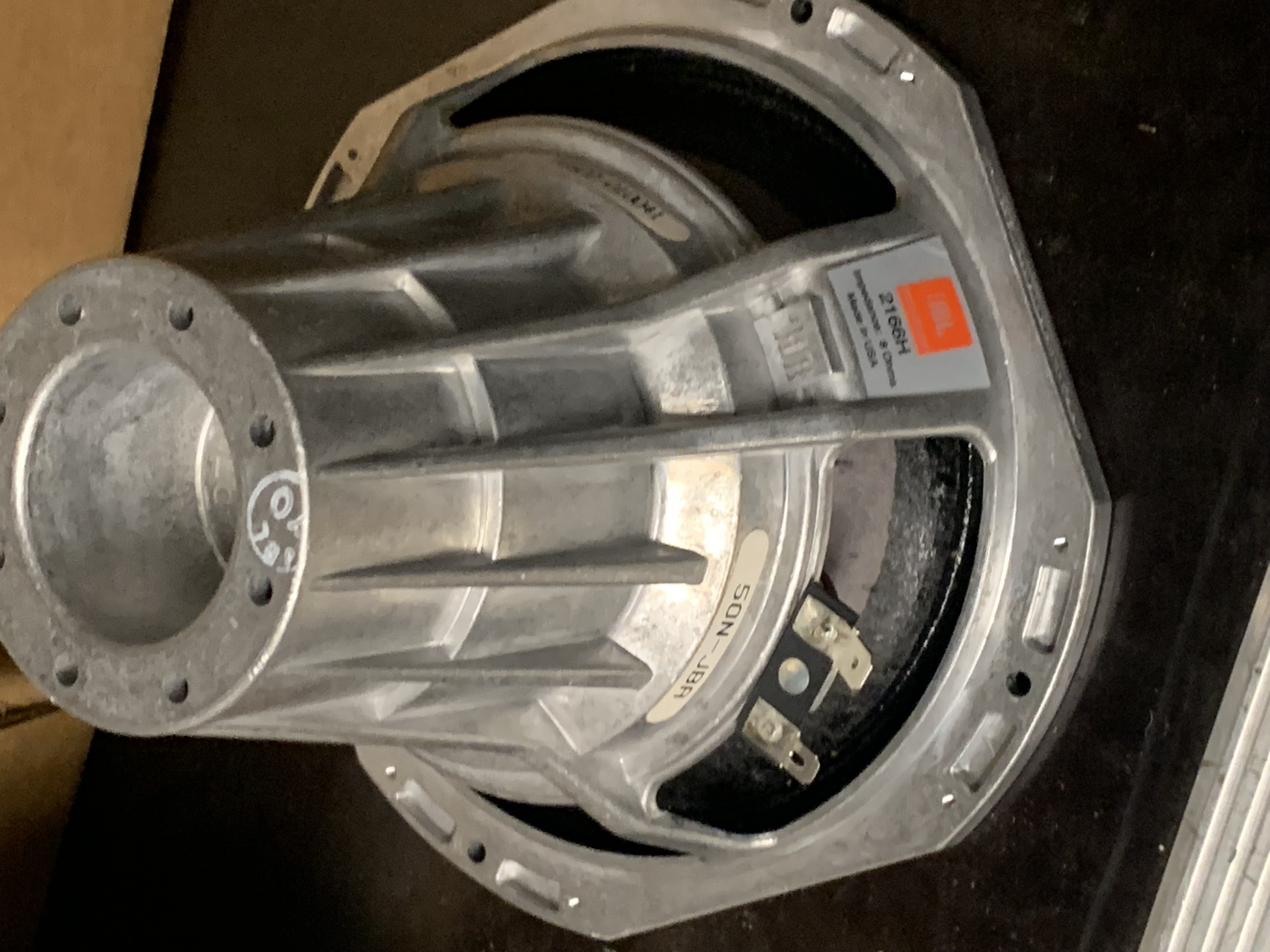 Vends VT4886 - HP de rechange JBL 2166H neuf