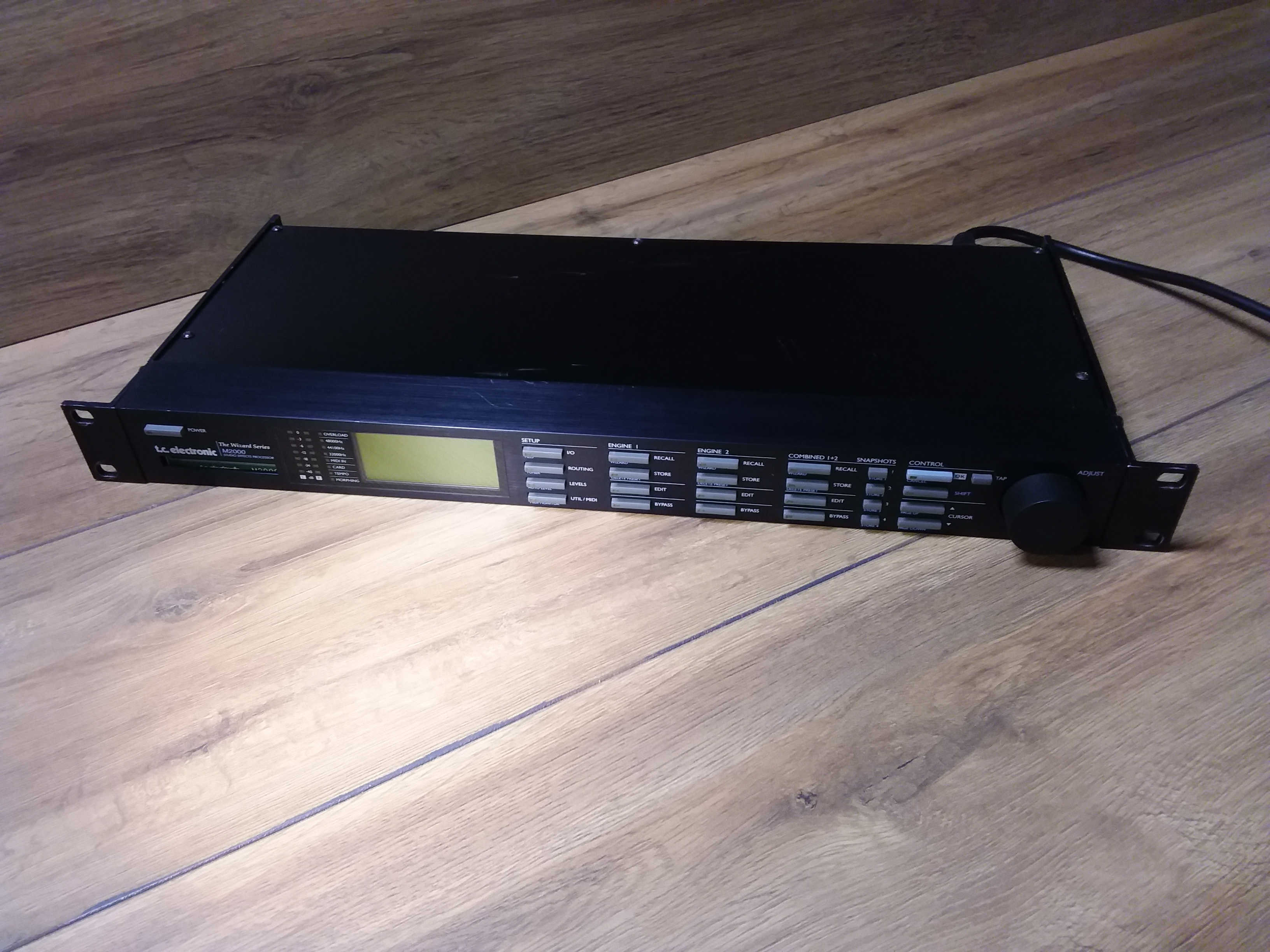 Vends TC Electronic M2000