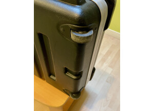 fly-SKB-05