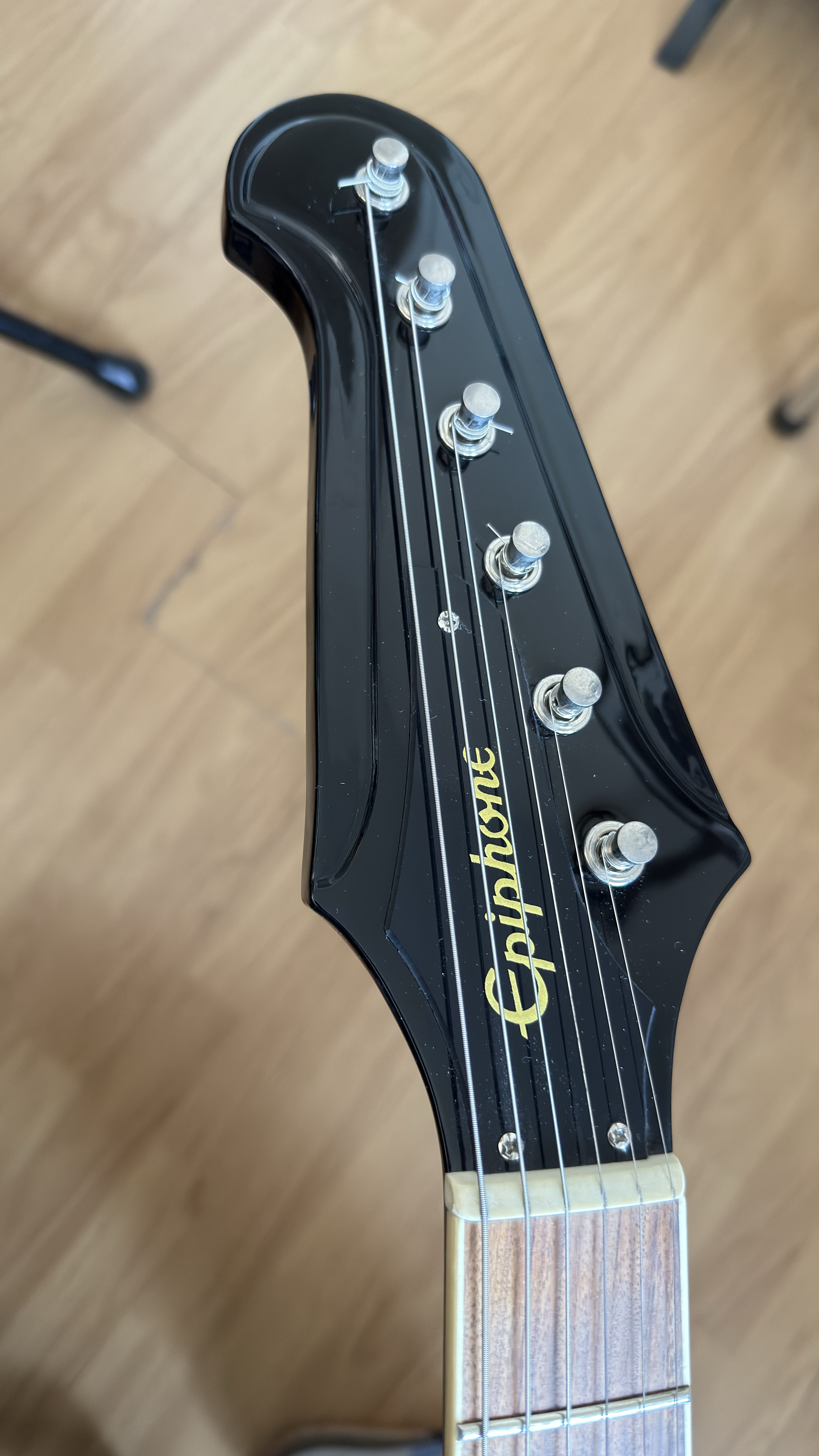 A vendre, rare Firebird Epiphone serie limitée Slash.