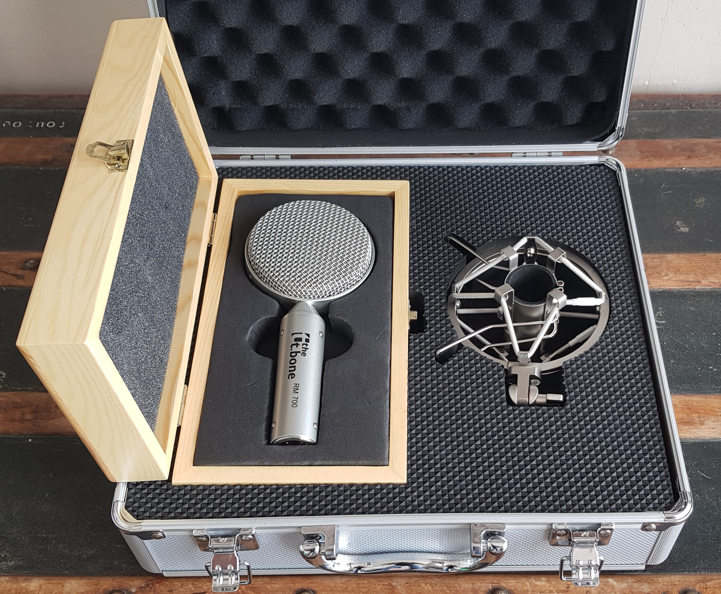 t.bone RM700 Mallette