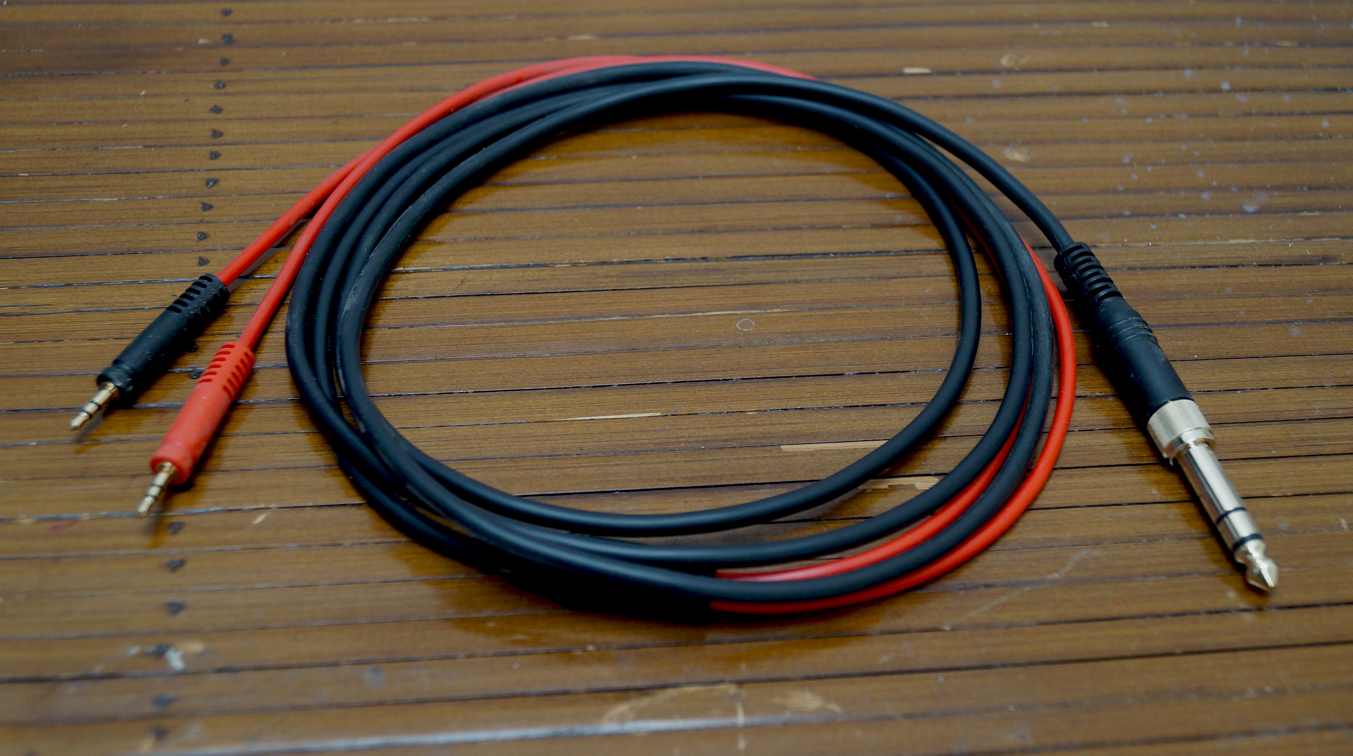 OlloAudio X1 cable