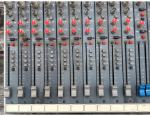 Studio-la-boite-a-meuh-tac-bullet-faders