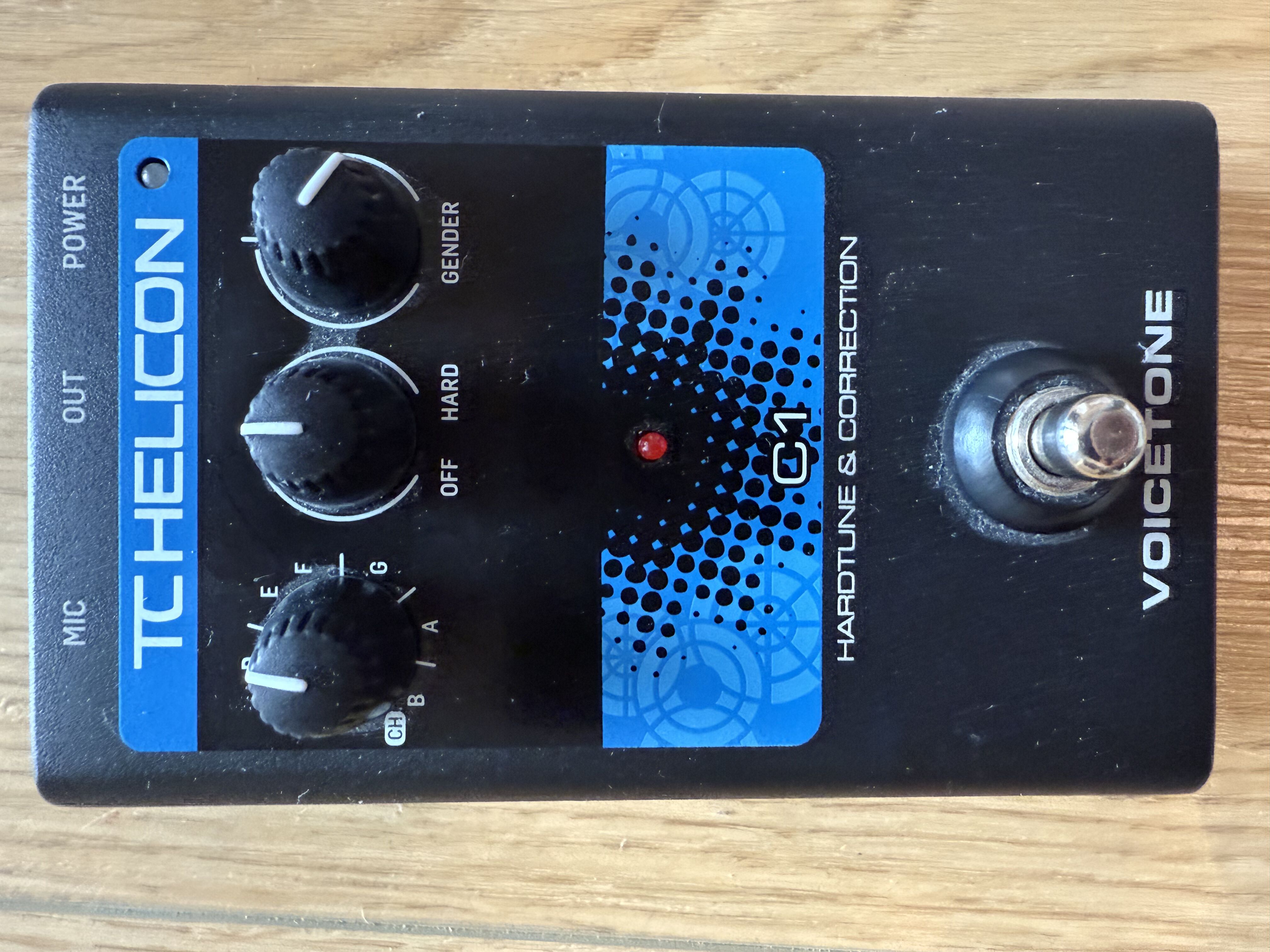 Vends TC-Helicon VOICETONE HARDTUNE C1