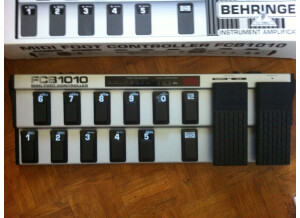Behringer FCB1010 Midi Foot Controller (90703)
