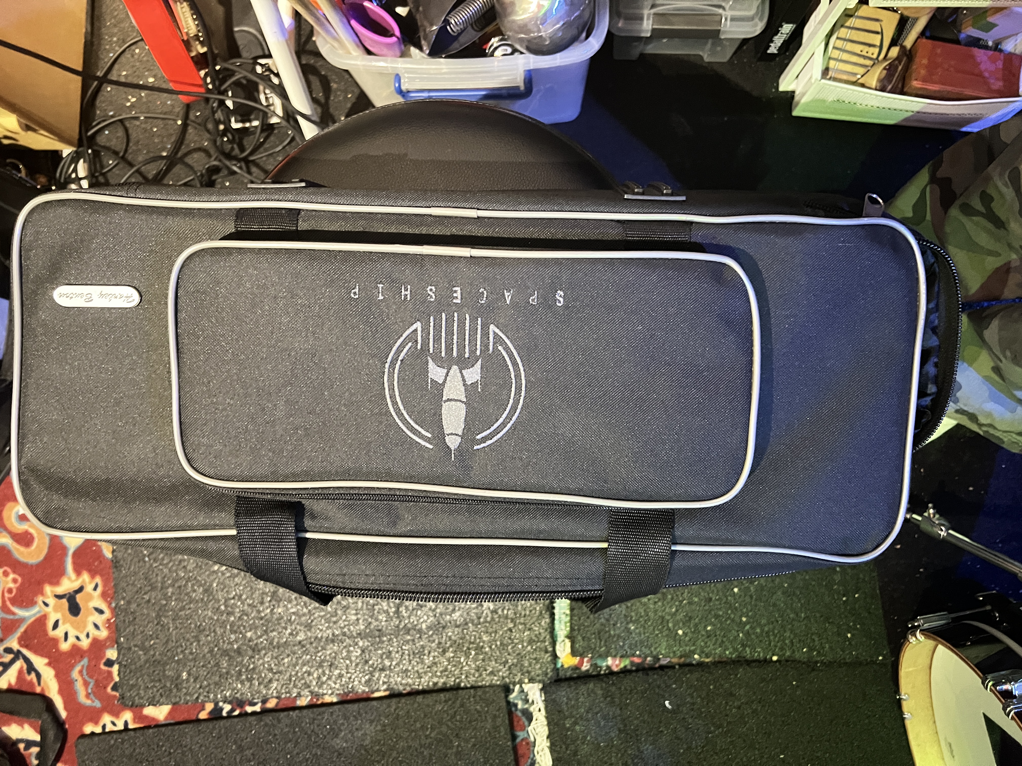 Vends pedalboard Harley Benton Spaceship