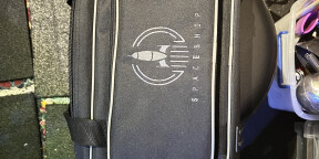 Vends pedalboard Harley Benton Spaceship