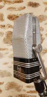 Aea 44 Close Right Aea 44 Close Right