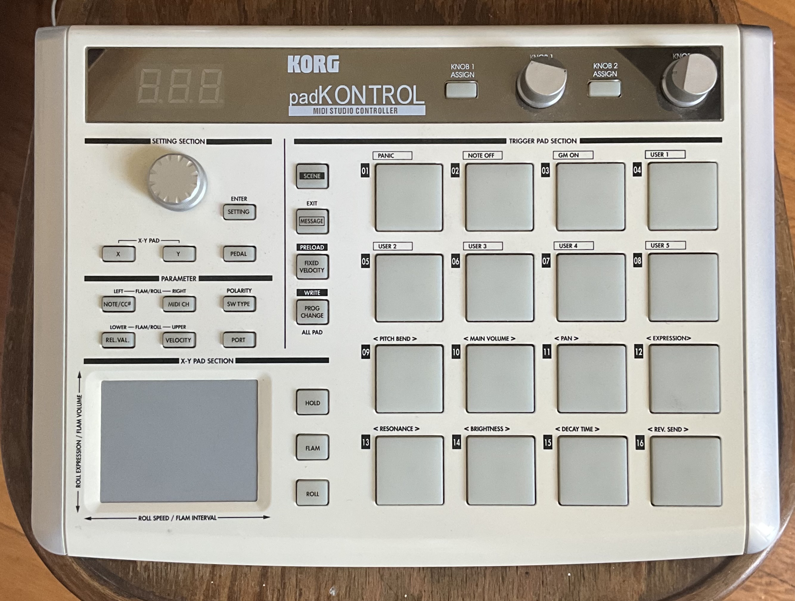 contrôleur midi Korg padKontrol