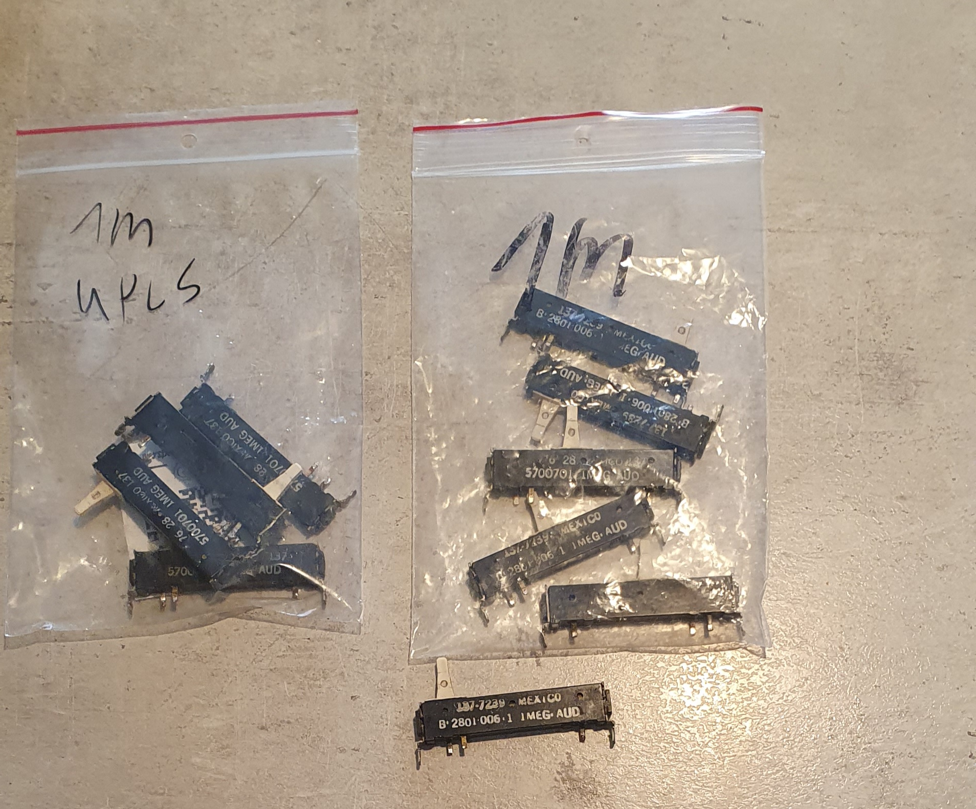 Sliders Arp Axxe, odyssey, omni, etc...