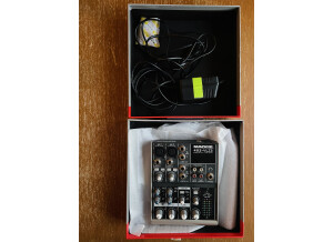 Mackie 402-VLZ3 (79472)