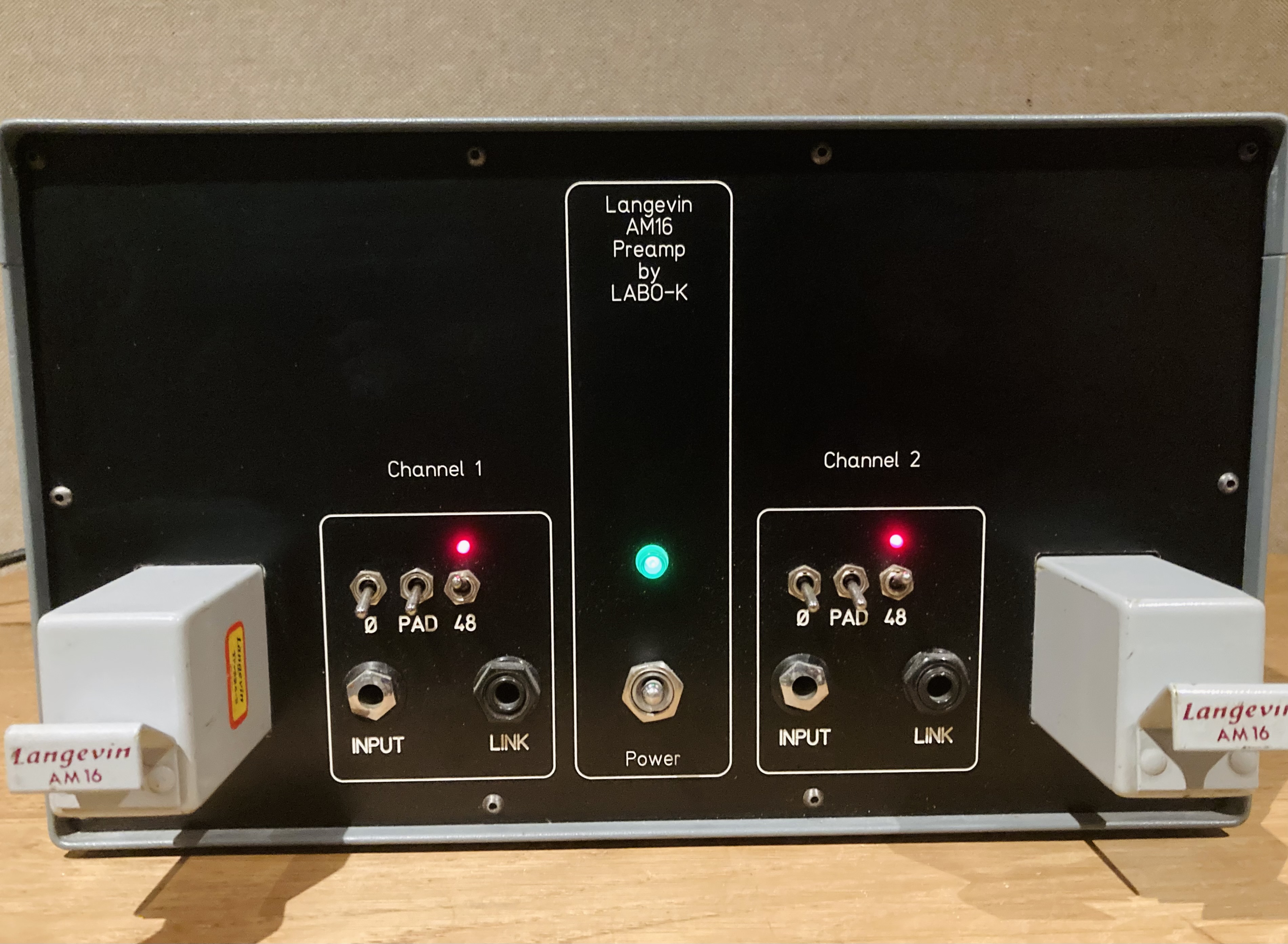 2 préamps LANGEVIN AM16 - rackés avec mods