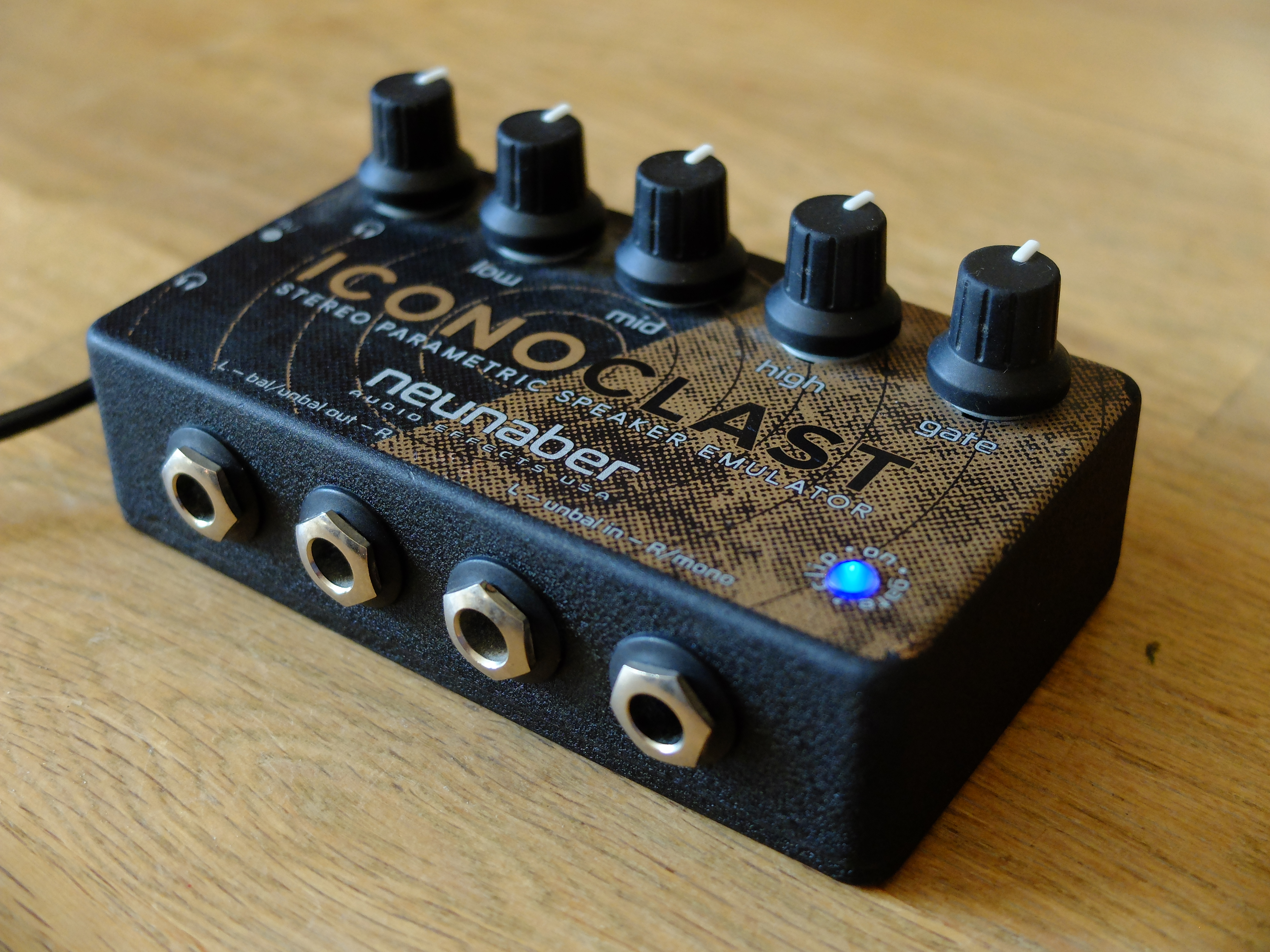 Vends simulateur d'enceinte NEUNABER ICONOCLAST