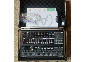 Arturia MiniBrute 2S (19992)