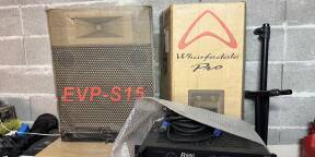 Vends pare d’enceintes avec ampli, pieds HP et cables