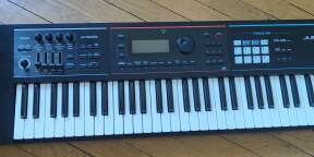 Roland Juno DS61