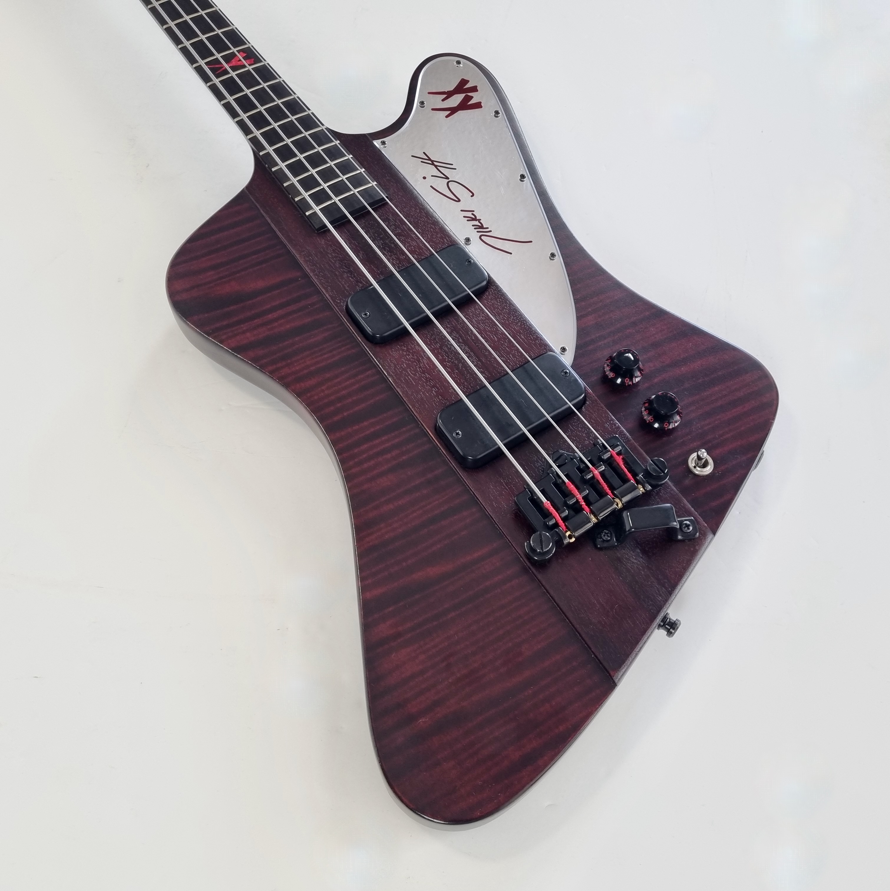 Gibson Nikki Sixx Thunderbird Bass (12869)