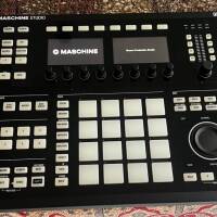 Maschine studio ( Native instrument ) + protection