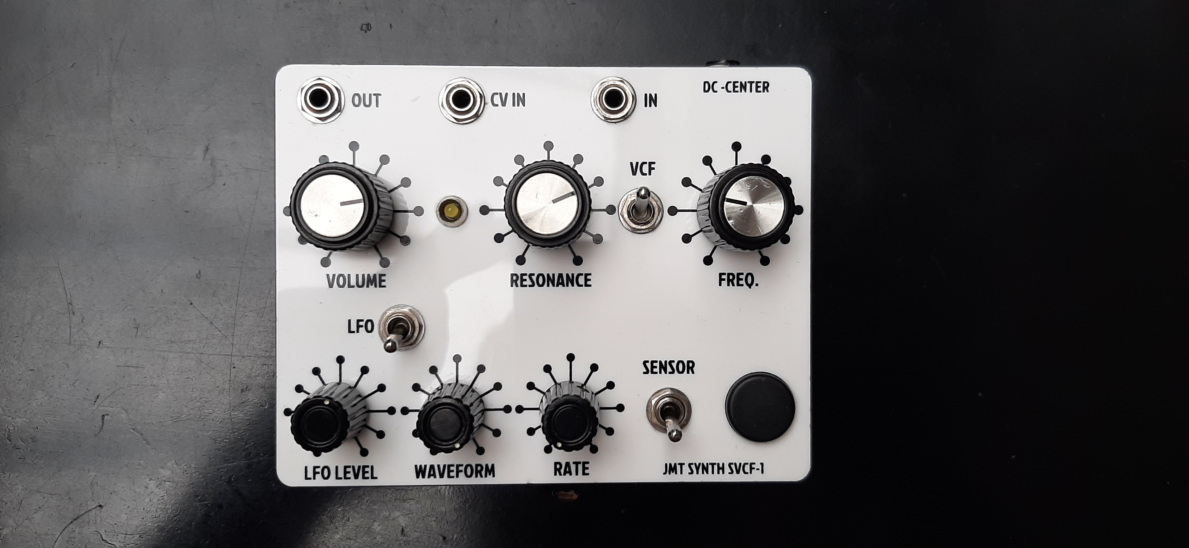 JMT synth SVCF-1 bandpass filter + lfo + sensor