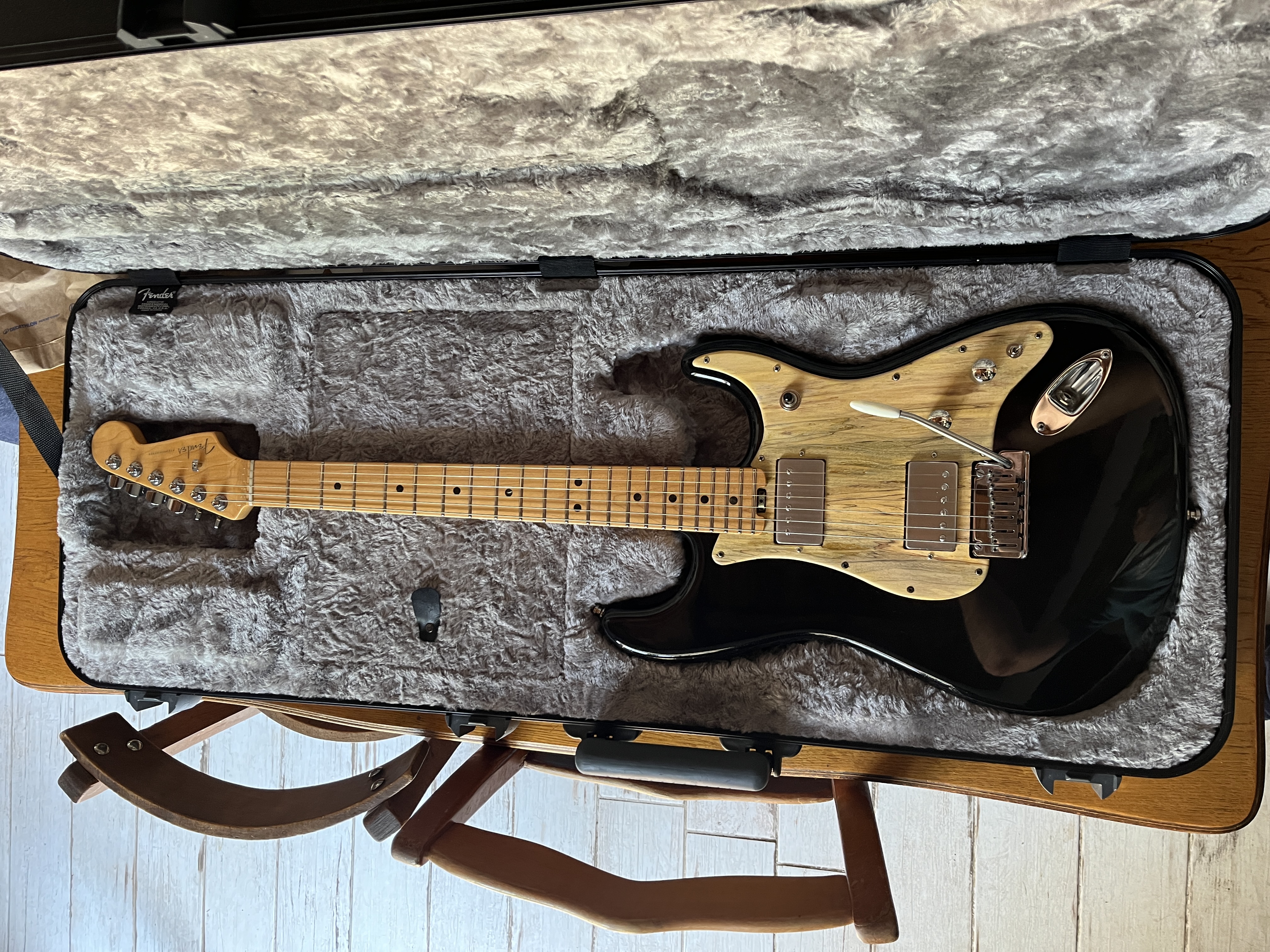 Vends Fender Stratocaster Elite Shawbucker USA 2015 custom