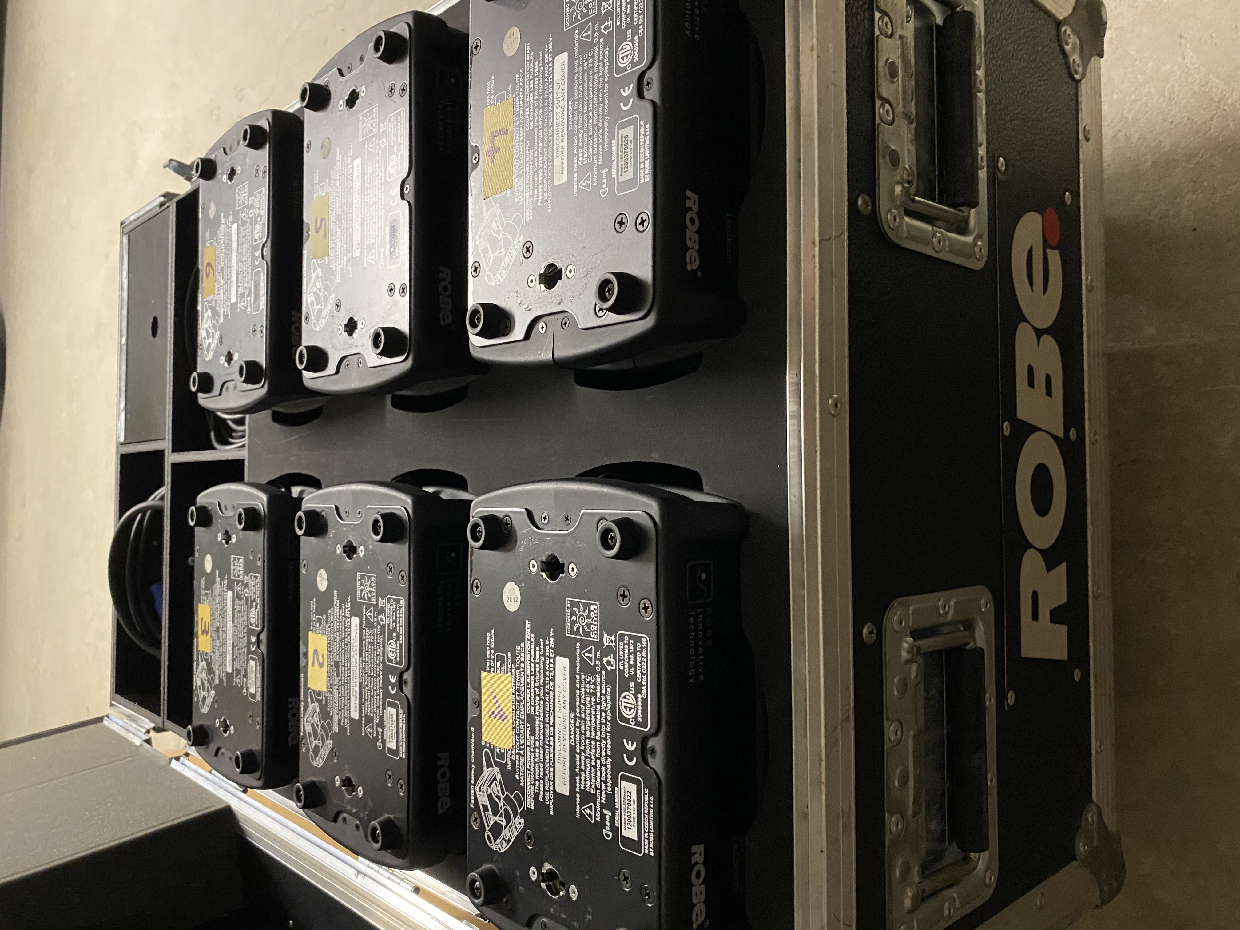 Robe Lighting Robin 100 LEDBeam (13452)