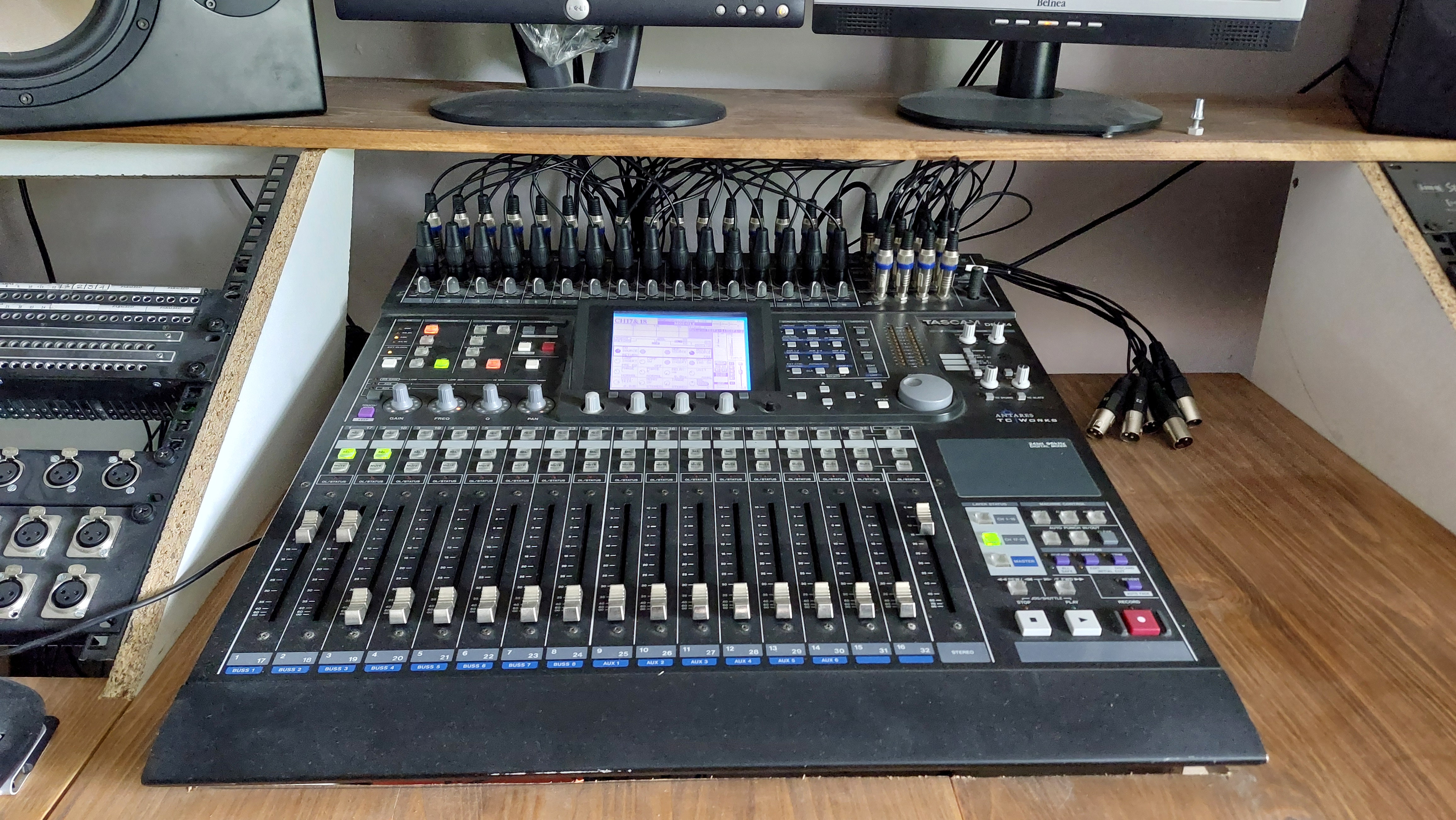 Vends configuration Tascam dm24 / motu 2408