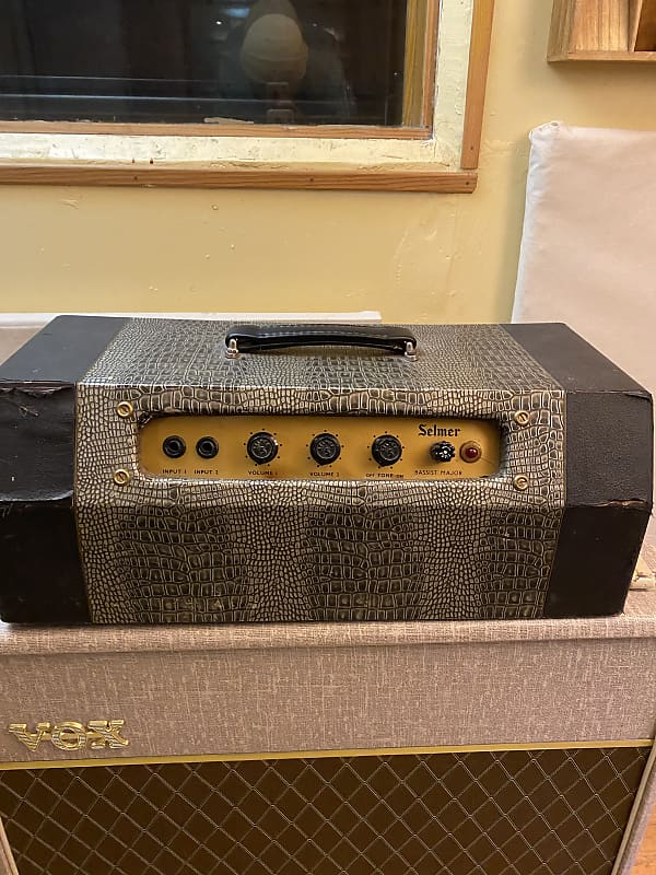 Selmer Futurama 1964-1965 - Croc skin