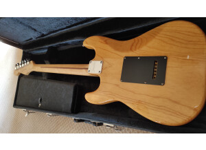 fender strato lite 3