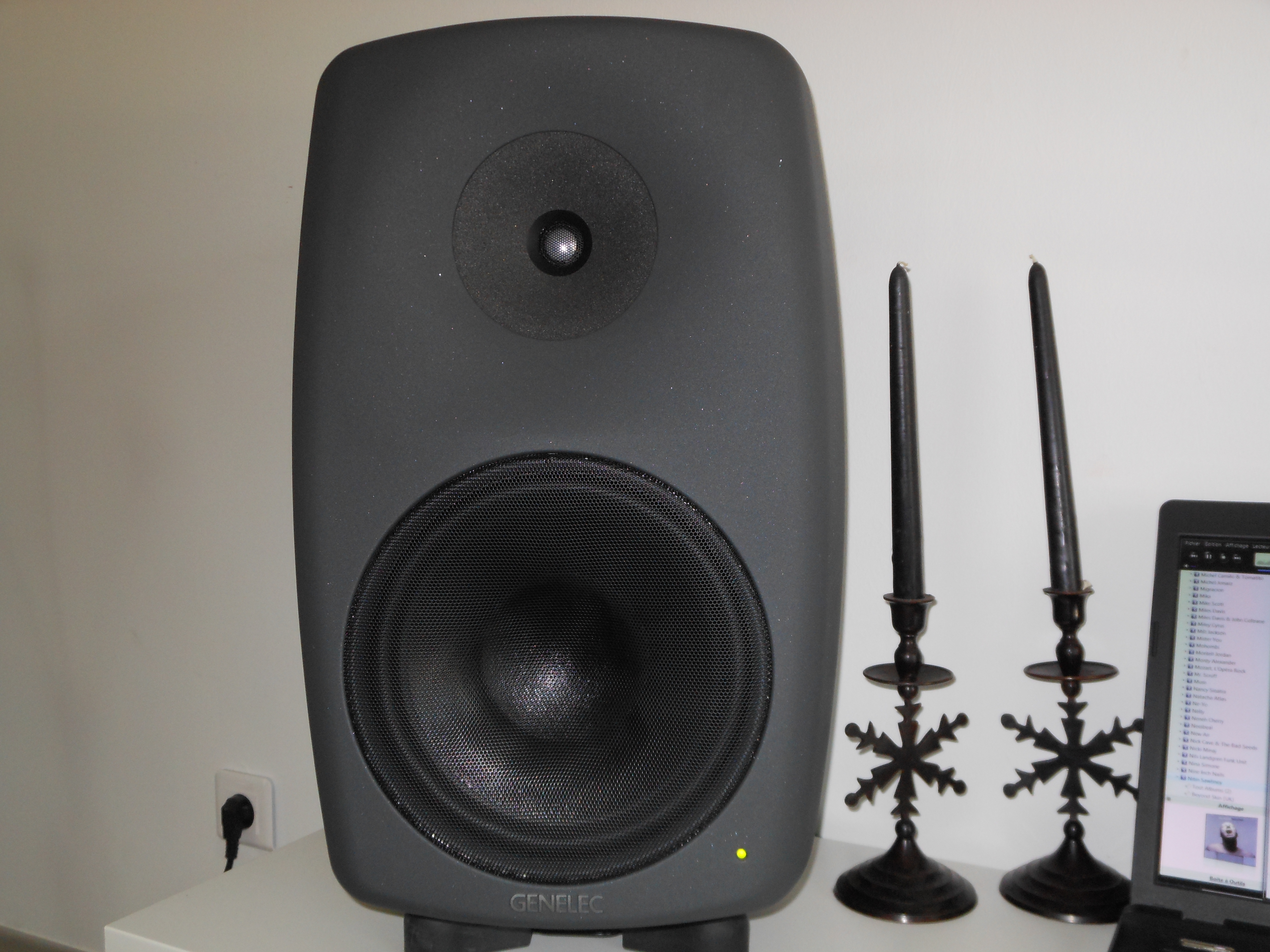 Photos et images Genelec 8260A Audiofanzine