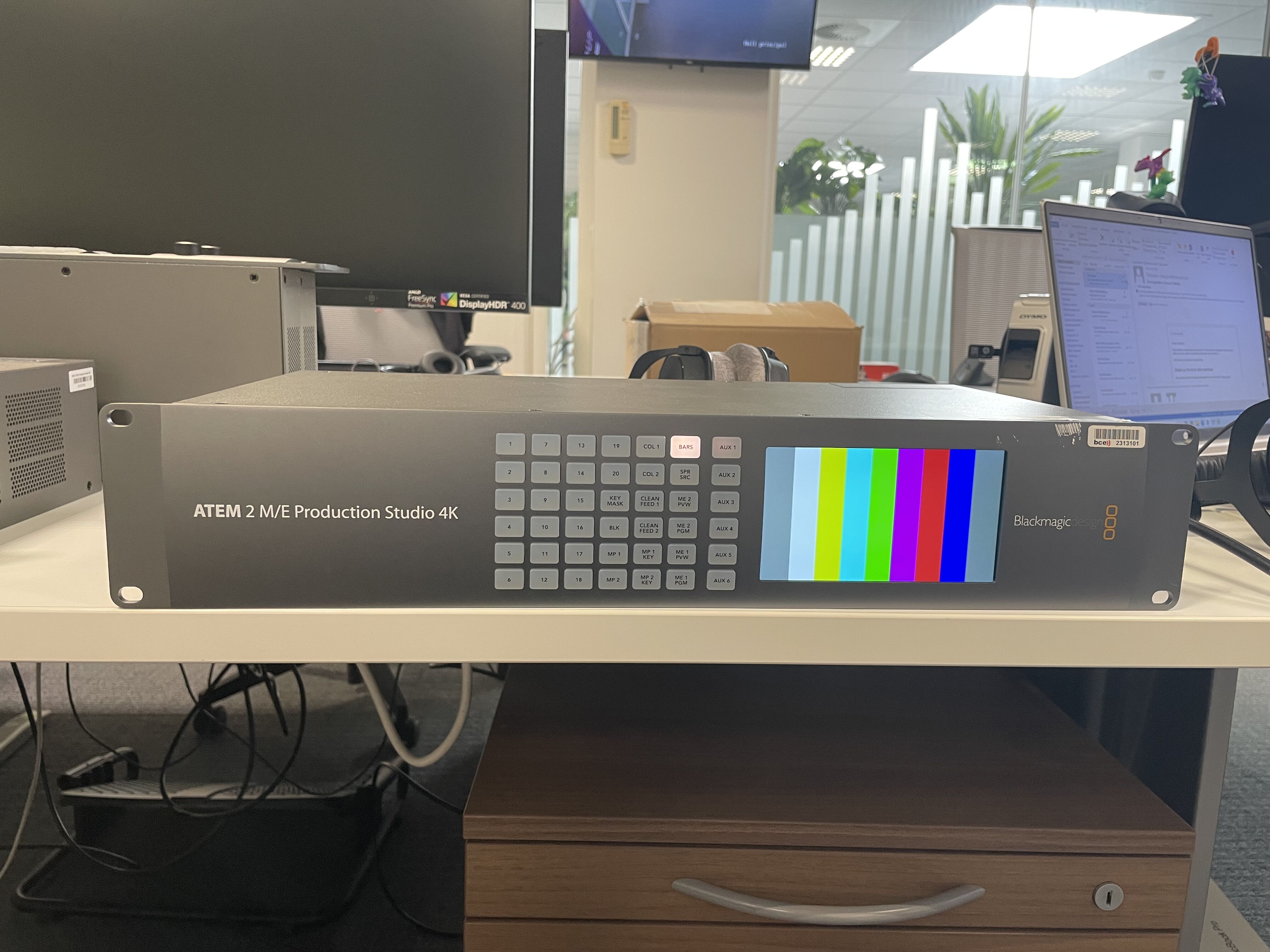 Blackmagic ATEM 2 M/E Production Studio 4K