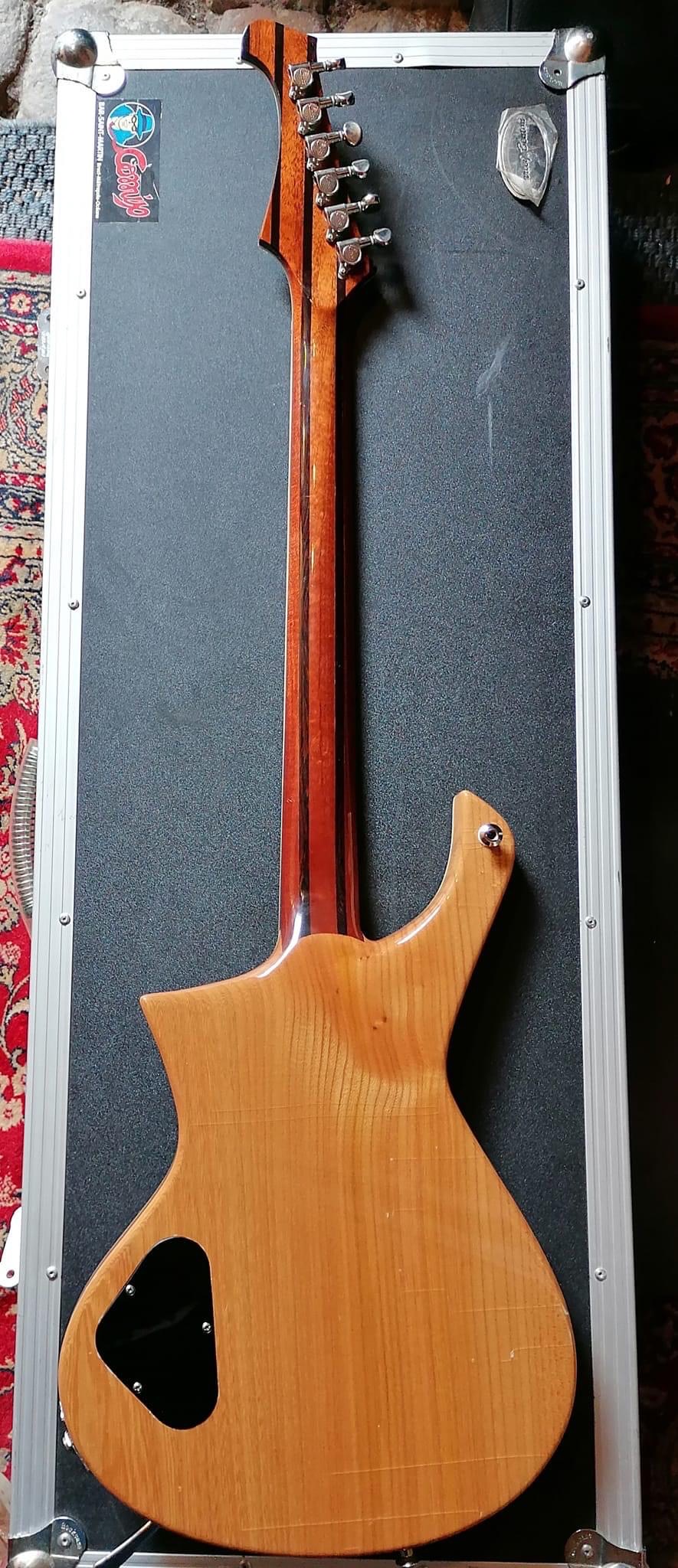 Daguet Guitars Dagrite D90 SPQR