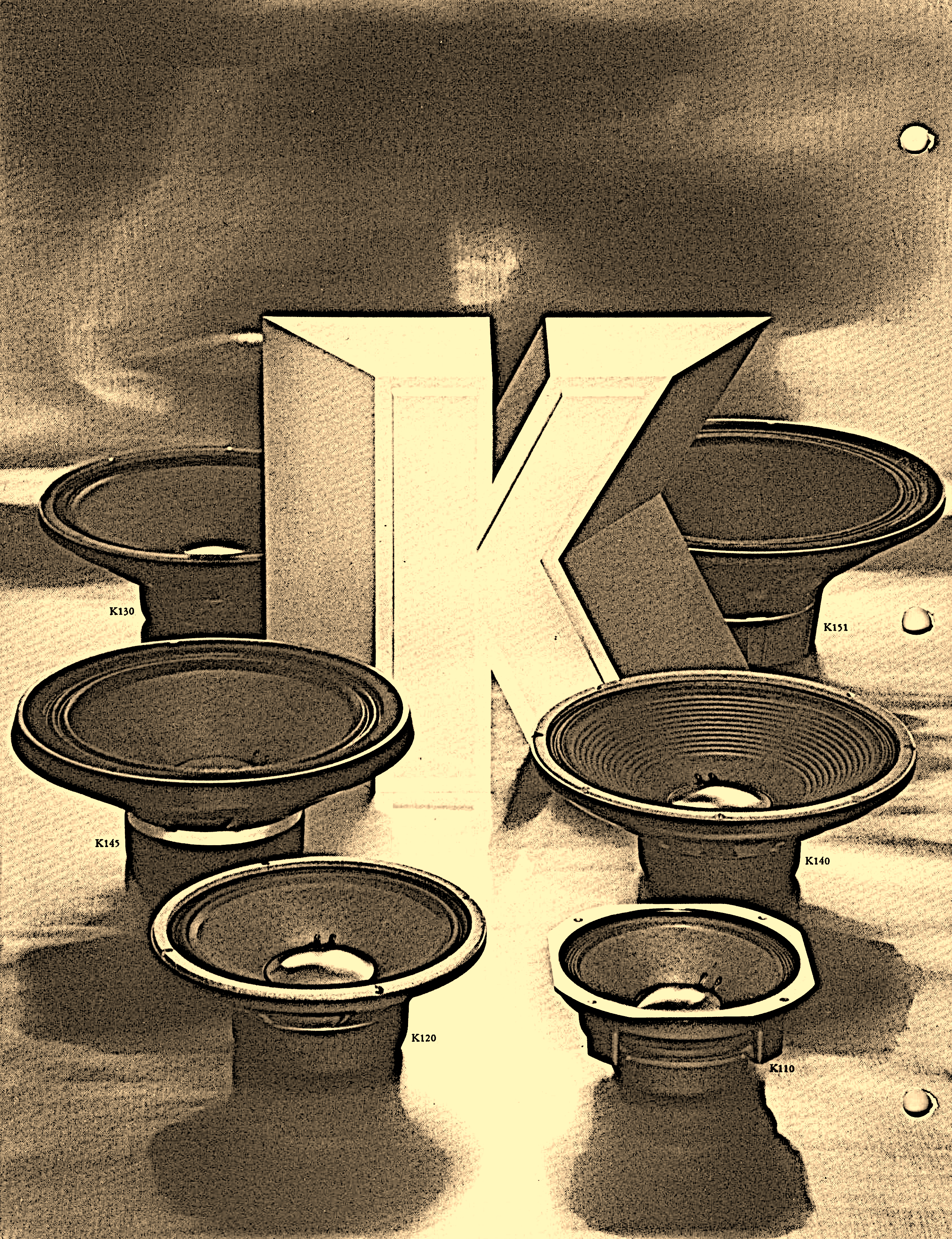 Paire de haut-parleurs JBL K 130 Alnico 8 Ohms , en bon état de marche , gros rendement !