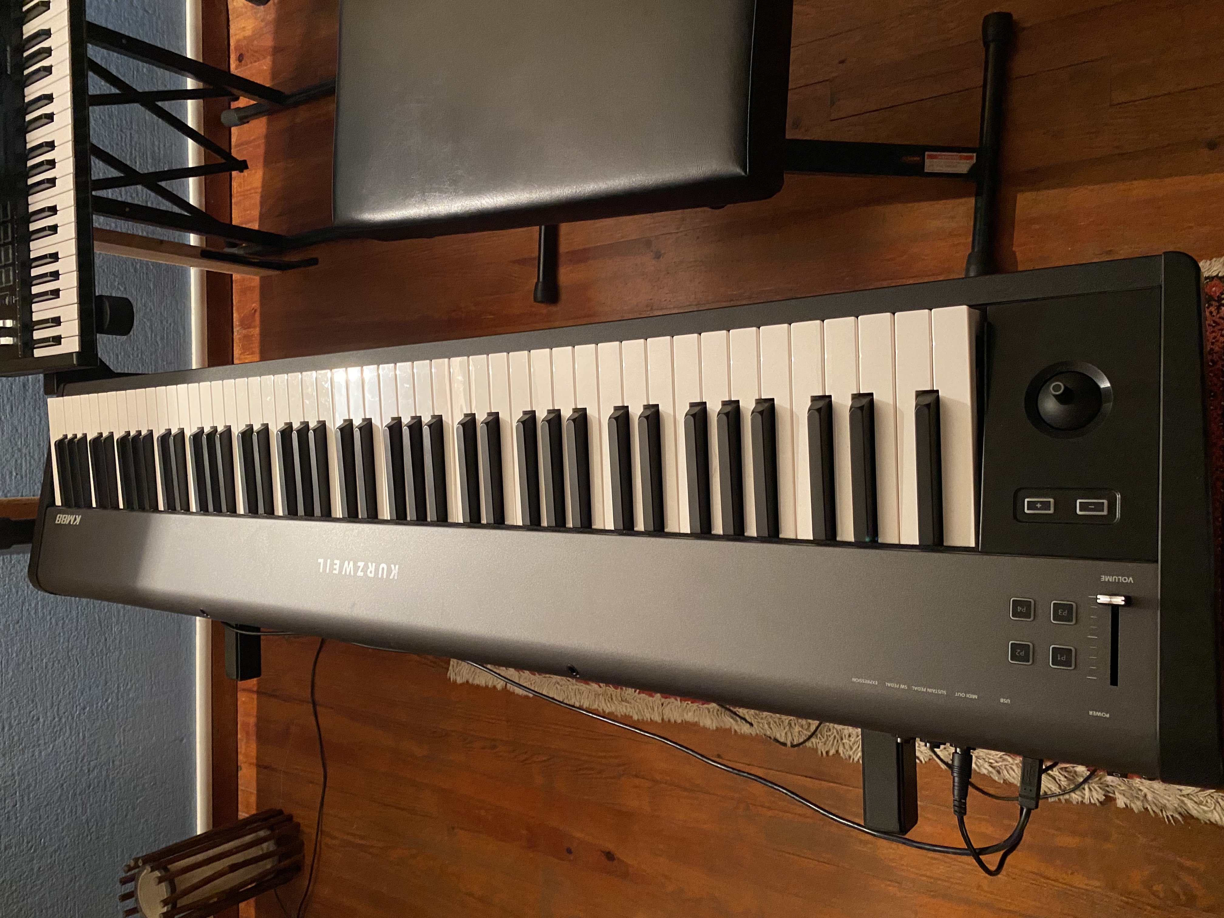 Vends kurzweil km88 comme neuf