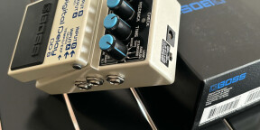 Digital Delay BOSS DD-8 comme neuf dans sa boîte d’origine — Polyvalent avec reverse, shimmer, etc.