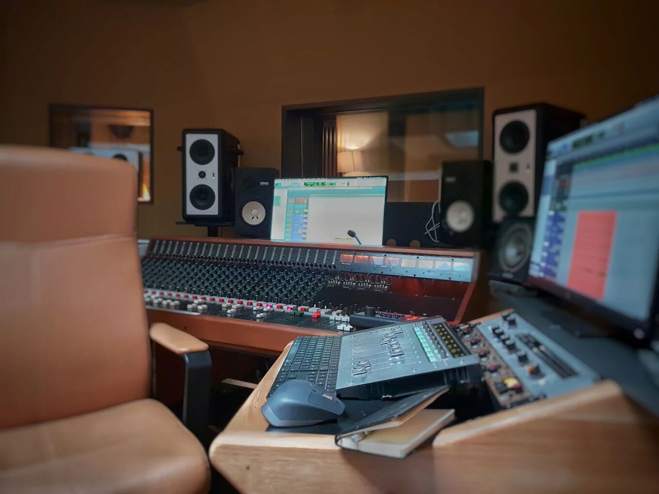 Chilton QM3 / 24-8-2 ex BBC 