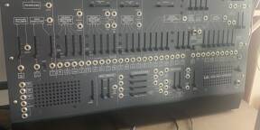 Vend Arp 2600M avec valise et cable de patch