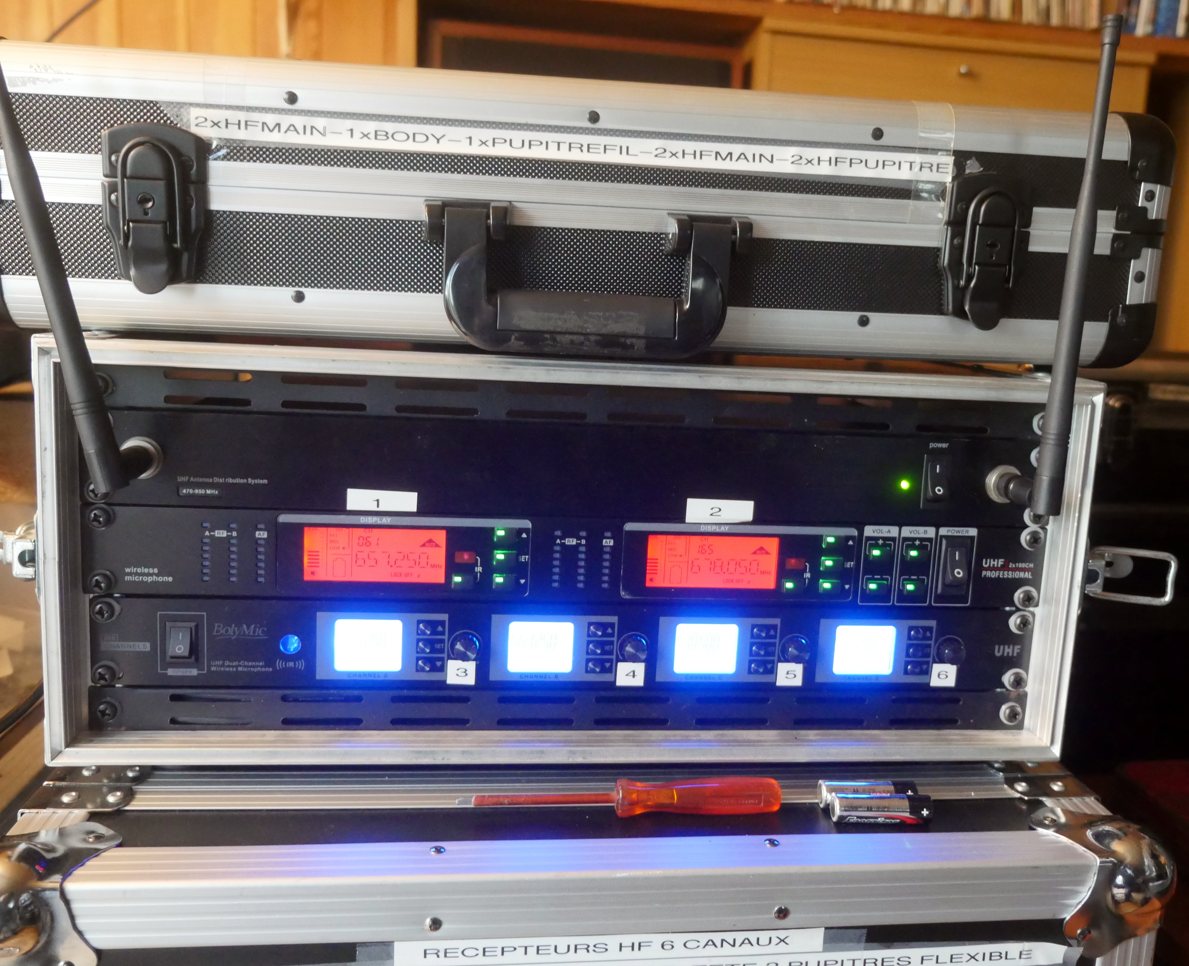 Ensemble HF de 6 microphones pour Sono ou Conférence