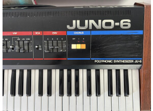 Roland JUNO-6 (86537)
