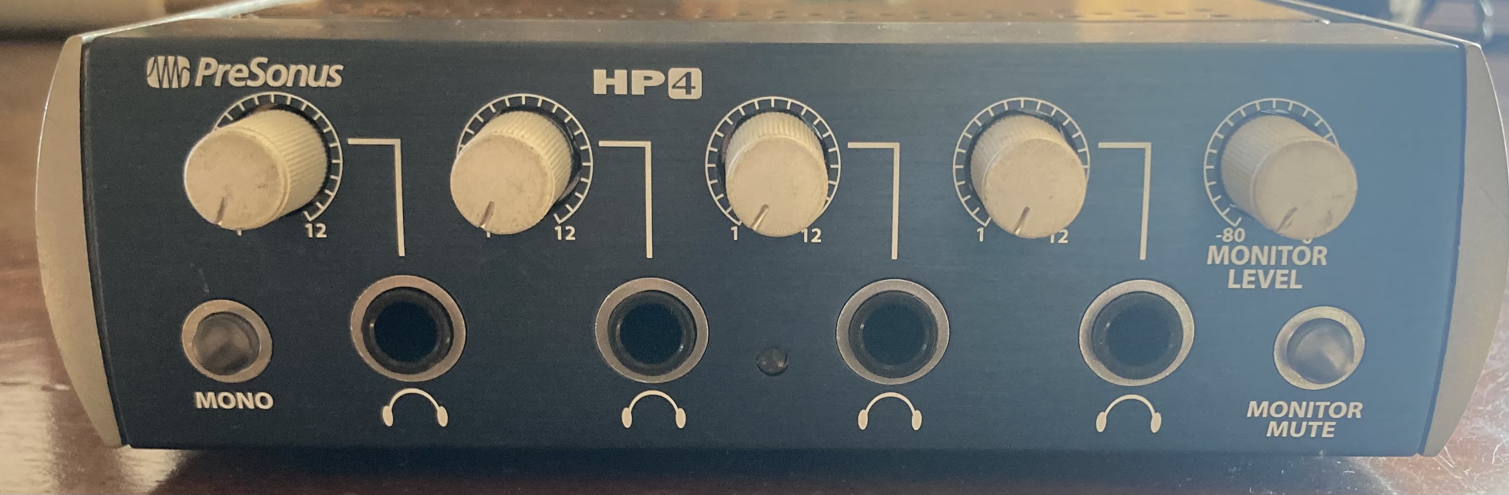 Préamplificateur 4 casques Presonus HP4