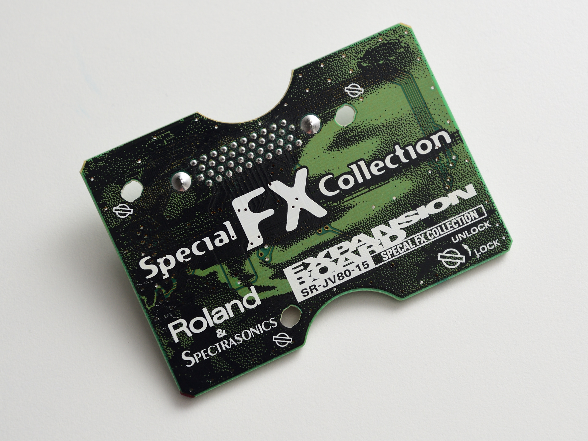 Vends Carte d'expansion Roland SR-JV80-15 Special EFX