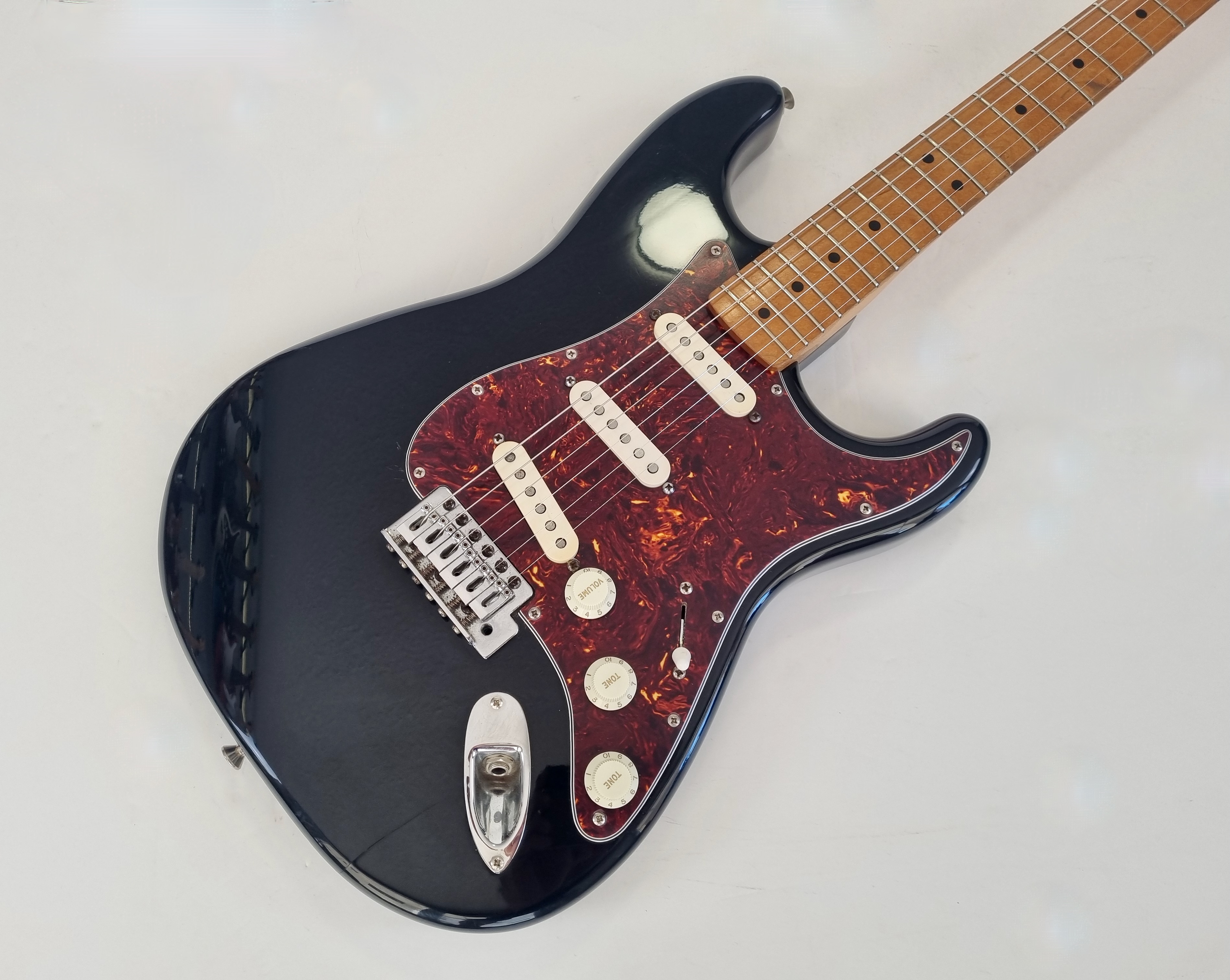 Fender Standard Stratocaster [1990-2005] (41214)
