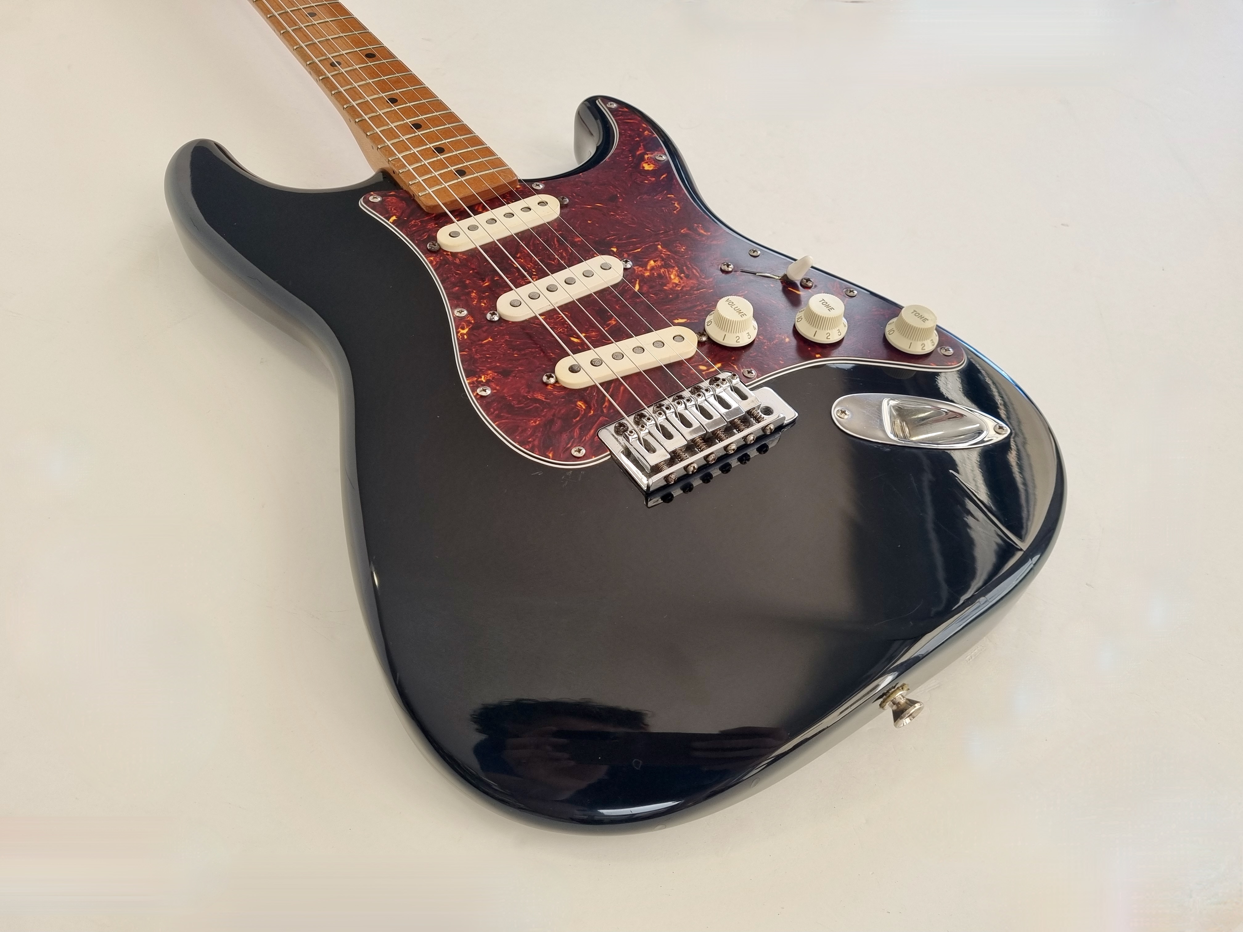 Fender Standard Stratocaster [1990-2005] (68666)