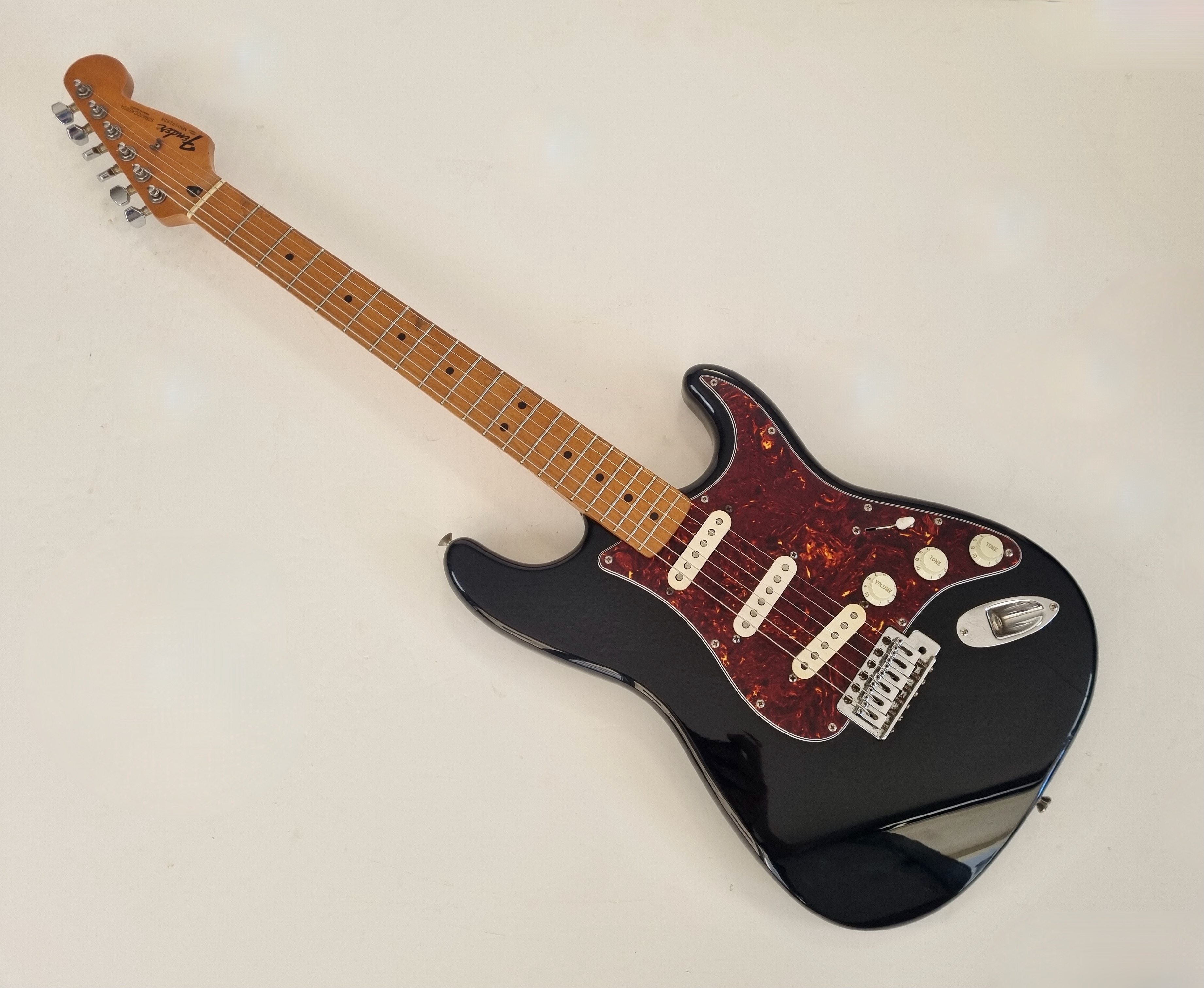Fender Standard Stratocaster [1990-2005] (94075)